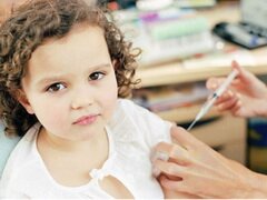 Какие прививки делают детям